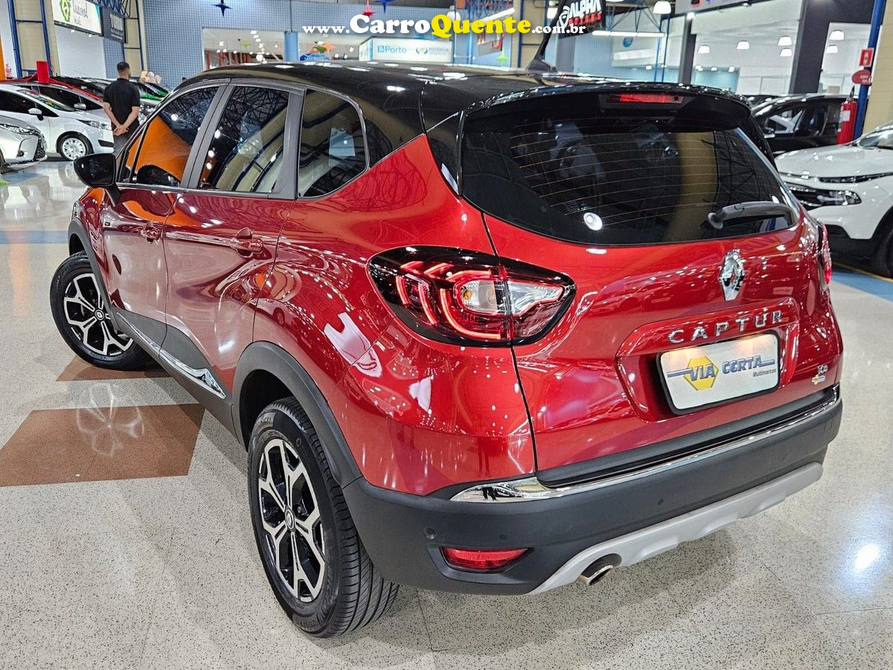 RENAULT CAPTUR 1.3 TURBO ICONIC * C/ 27.000 KM * - Loja