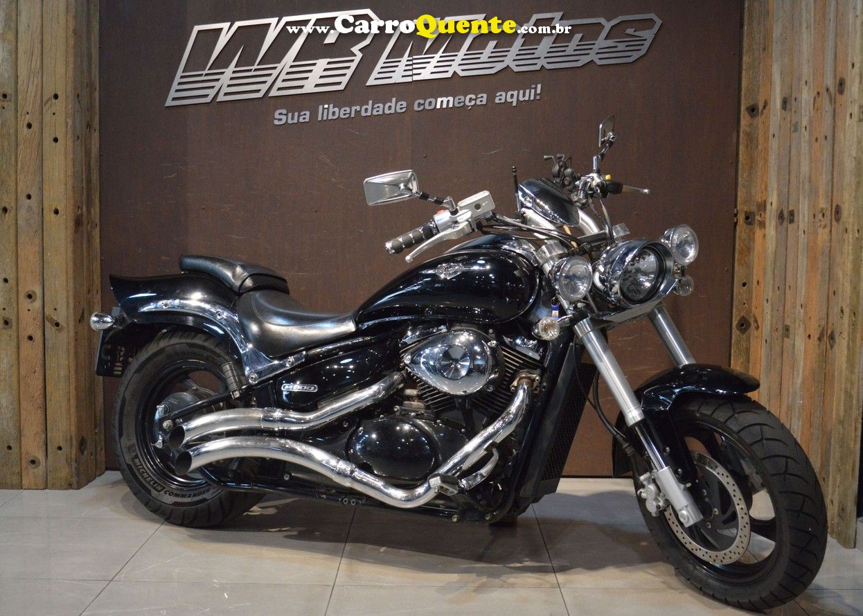 SUZUKI BOULEVARD M800 - Loja