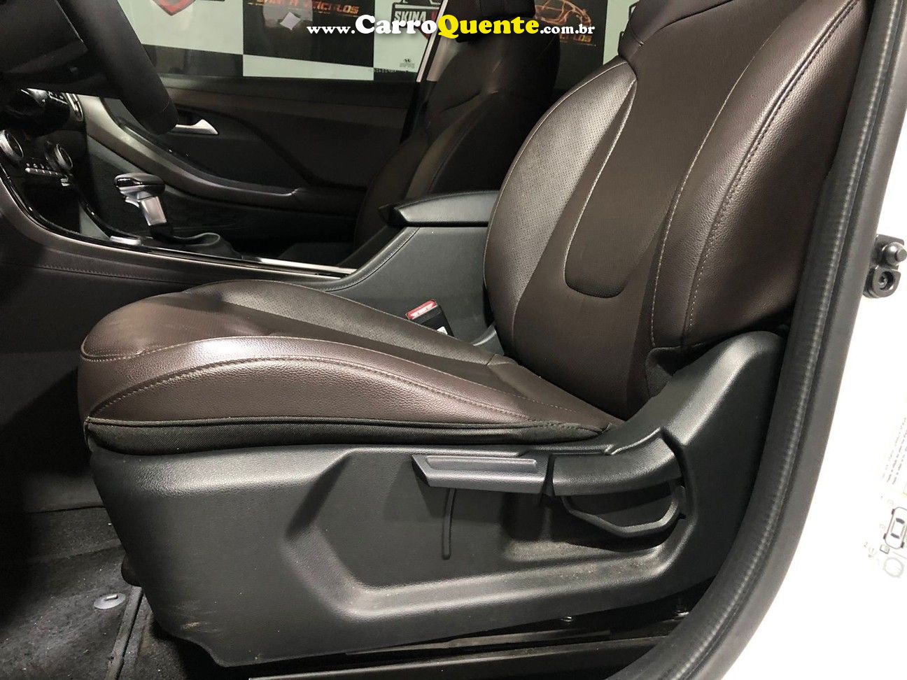 HYUNDAI CRETA 1.0 TGDI PLATINUM - Loja