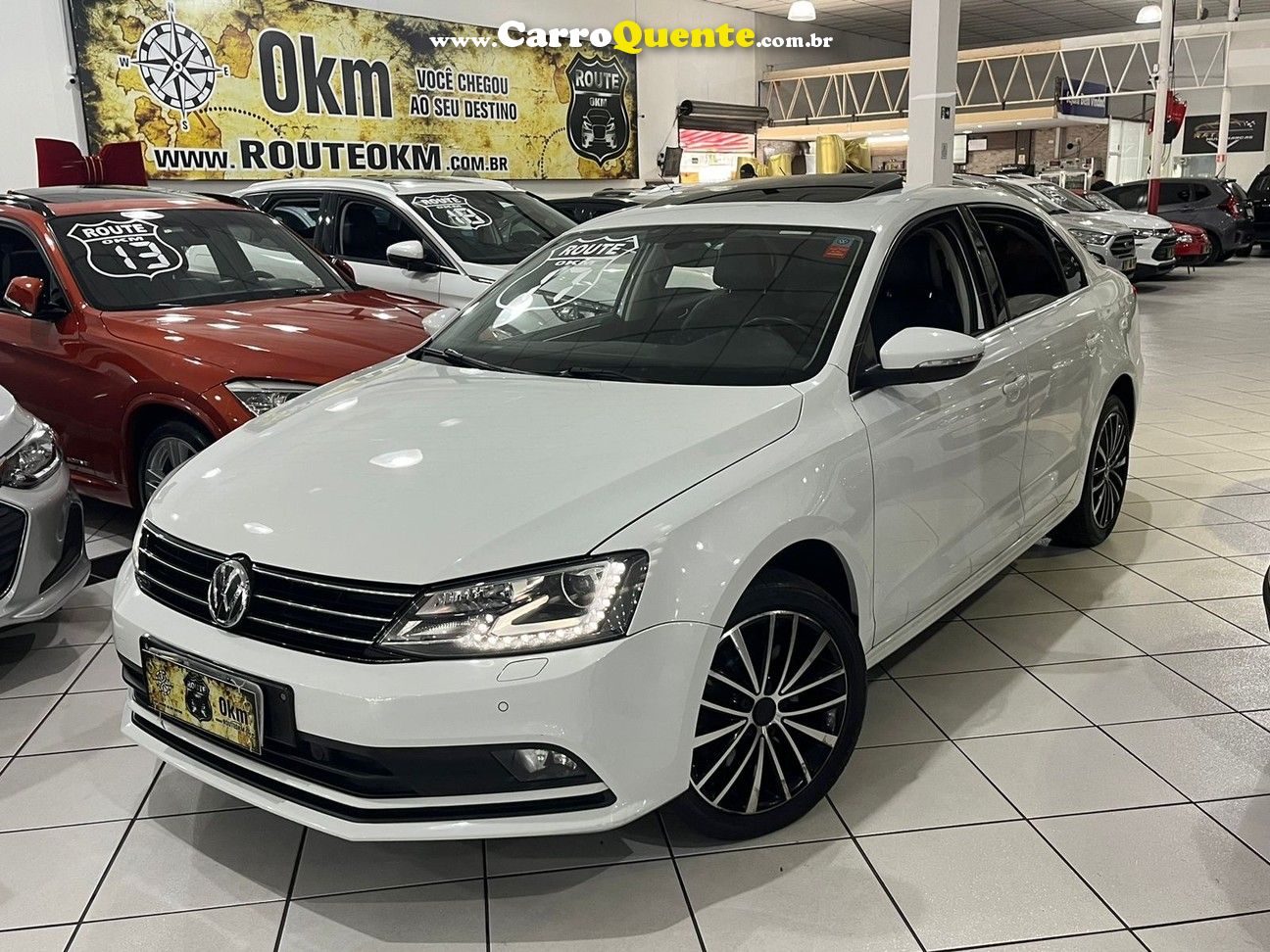 VOLKSWAGEN JETTA 2.0 TSI HIGHLINE 211CV - Loja