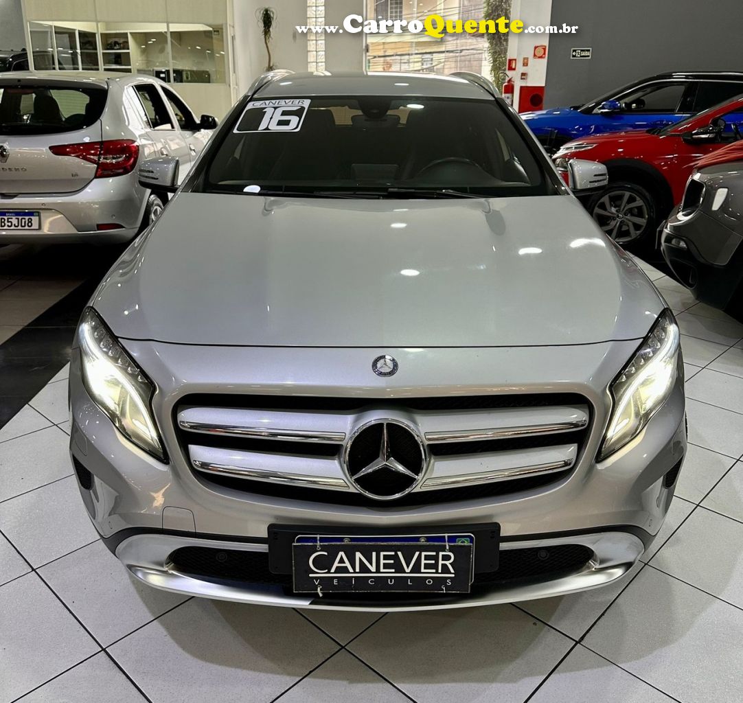 MERCEDES-BENZ GLA 200 1.6 CGI ADVANCE 16V TURBO - Loja