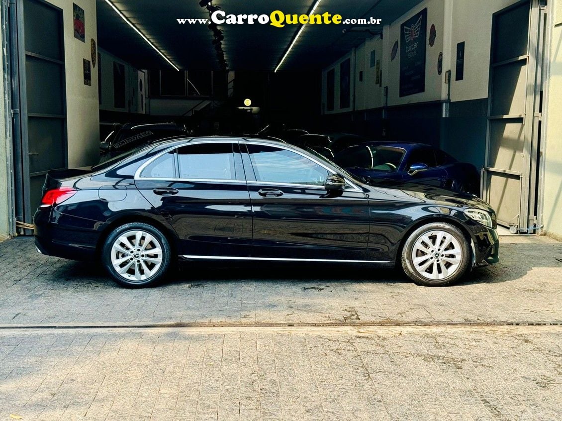 MERCEDES-BENZ C 180 1.6 CGI AVANTGARDE 9G-TRONIC - Loja