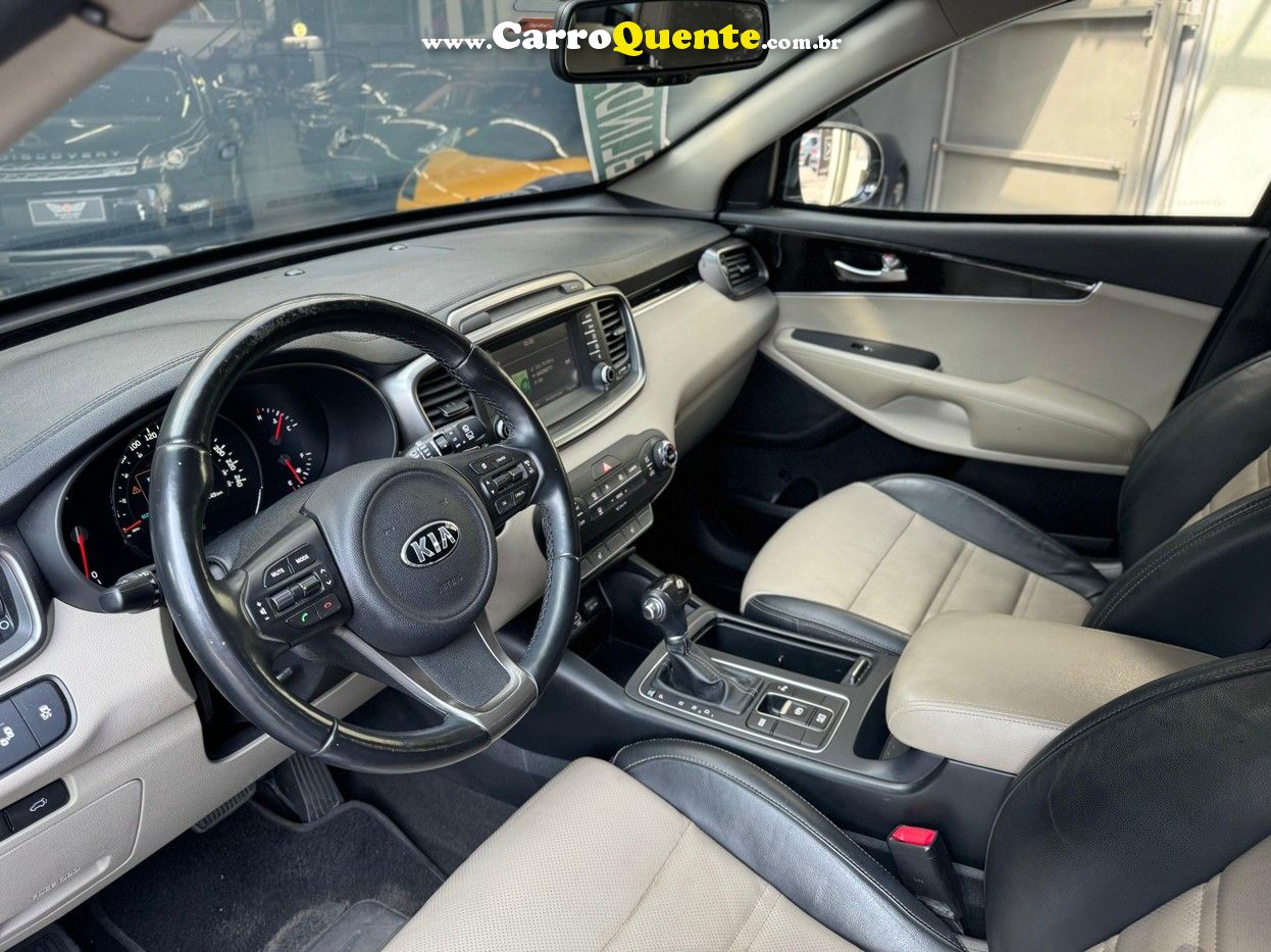 KIA SORENTO 3.5 V6 EX 7L AWD - Loja