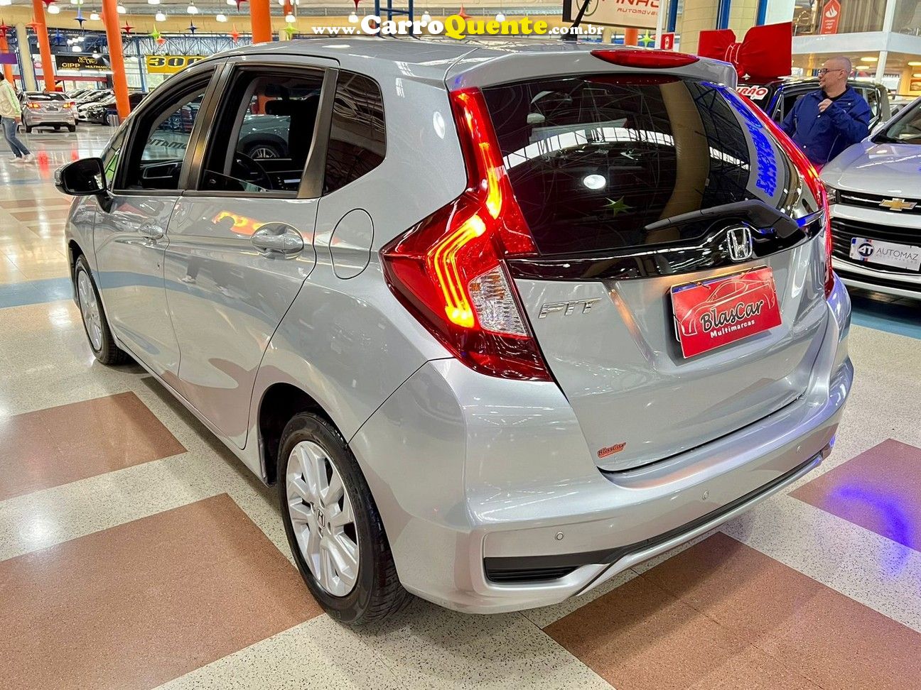 HONDA FIT 1.5 LX 16V - Loja