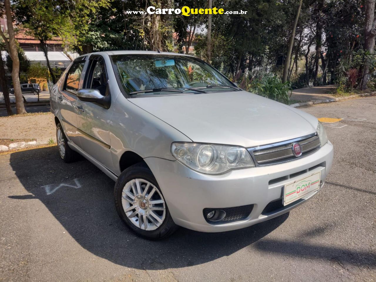 FIAT   SIENA HLX 1.8 MPI FLEX 8V 4P   PRATA 2005 1.8 FLEX - Loja