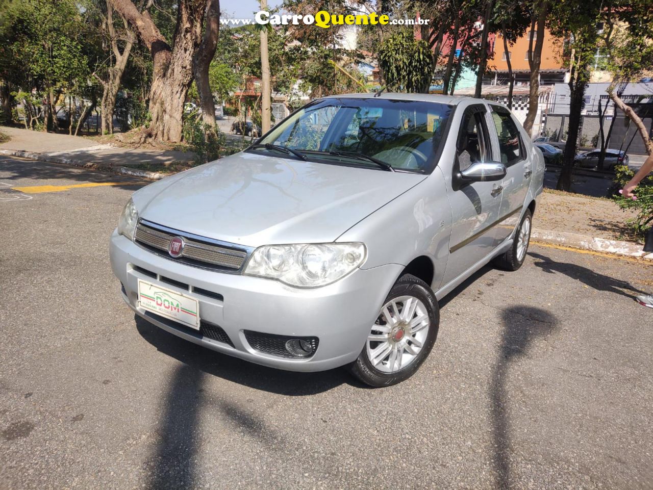 FIAT   SIENA HLX 1.8 MPI FLEX 8V 4P   PRATA 2005 1.8 FLEX - Loja