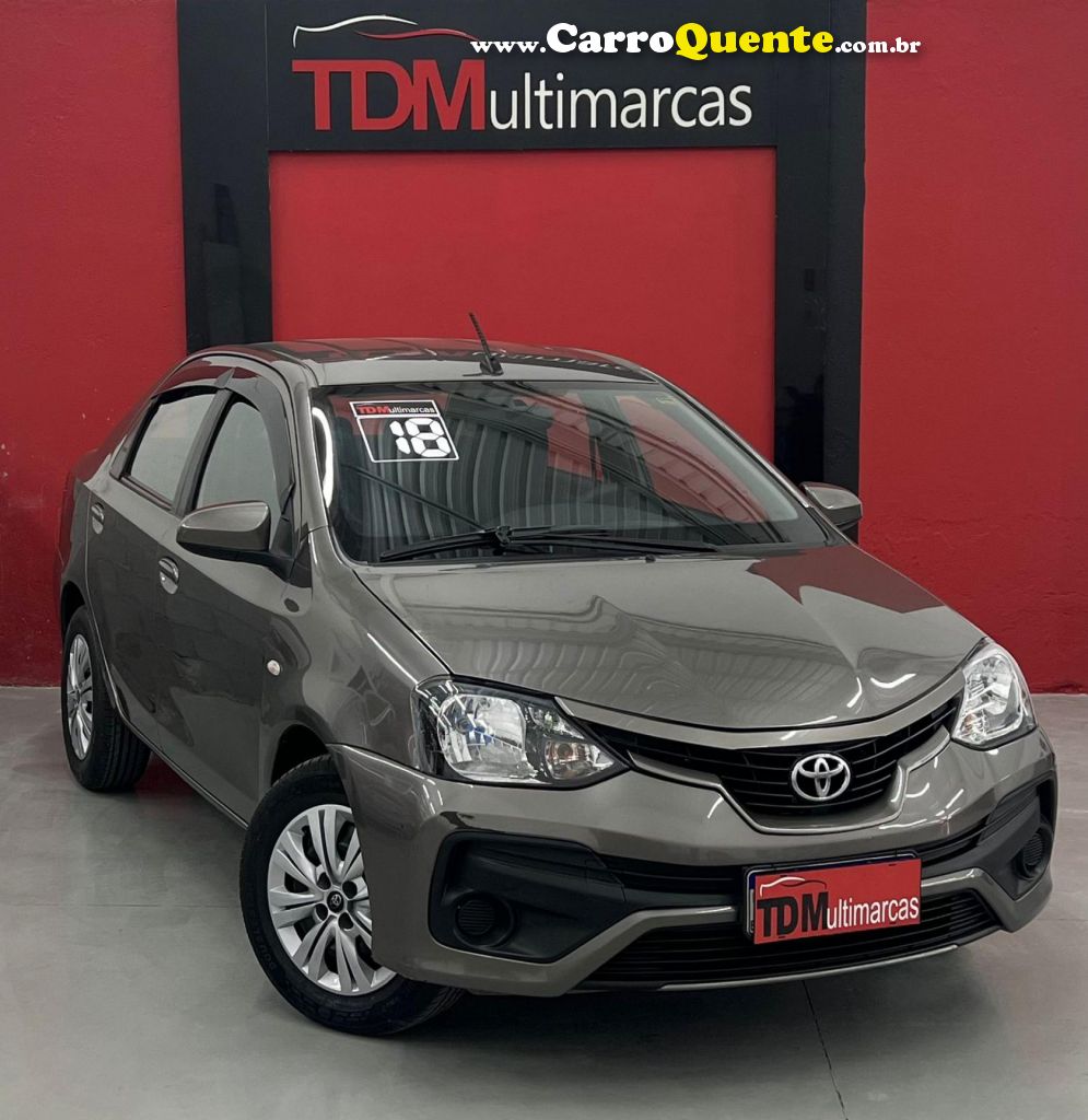 TOYOTA   ETIOS XS 1.5 FLEX 16V 5P MEC.   CINZA 2018 1.5 FLEX - Loja