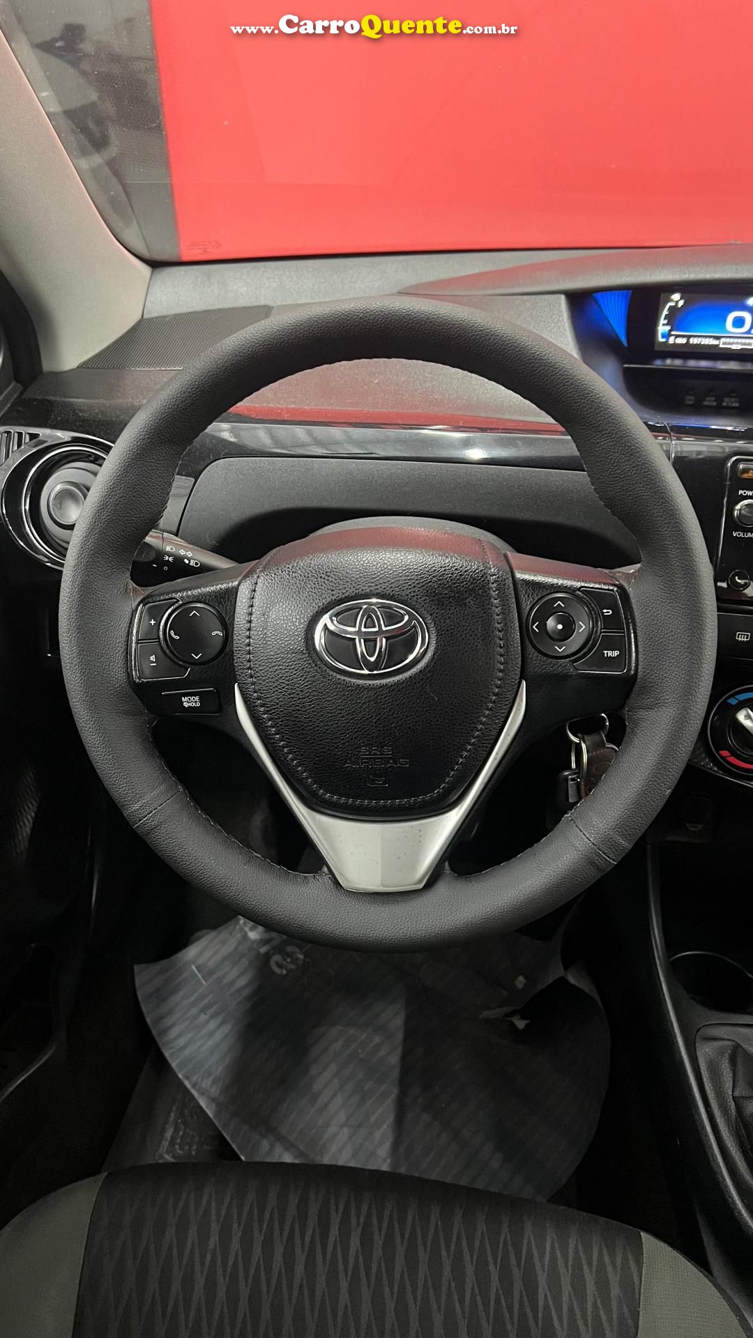 TOYOTA   ETIOS XS 1.5 FLEX 16V 5P MEC.   CINZA 2018 1.5 FLEX - Loja