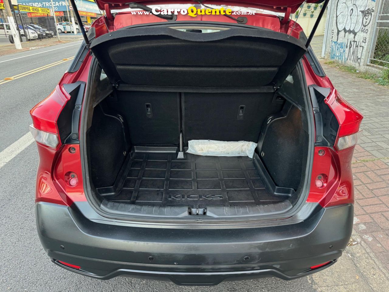 NISSAN   KICKS S 1.6 16V FLEX 5P AUT.   VERMELHO 2019 1.6 FLEX - Loja