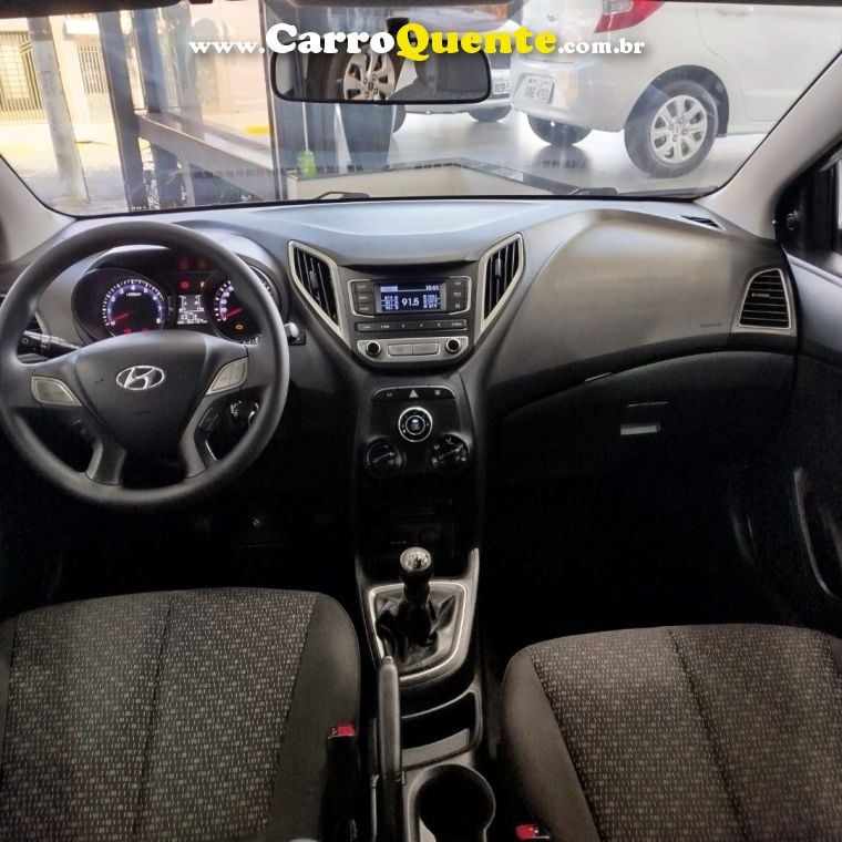 Hyundai HB20 1.0 COMFORT 12V FLEX 4P MANUAL - Loja