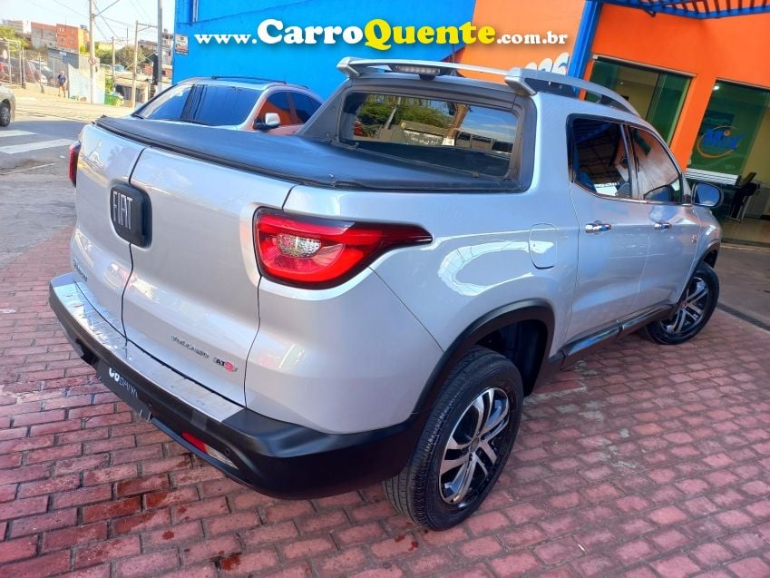 Fiat TORO 2.0 16V TURBO DIESEL VOLCANO 4WD AT9 - Loja