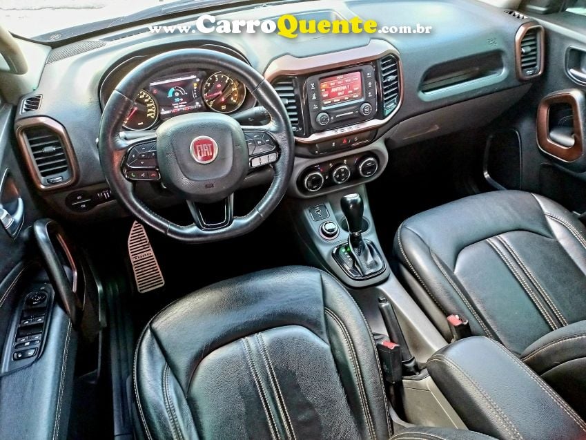 Fiat TORO 2.0 16V TURBO DIESEL VOLCANO 4WD AT9 - Loja