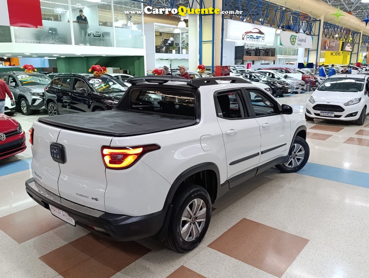 FIAT TORO 1.8 16V EVO FREEDOM AT6 - Loja