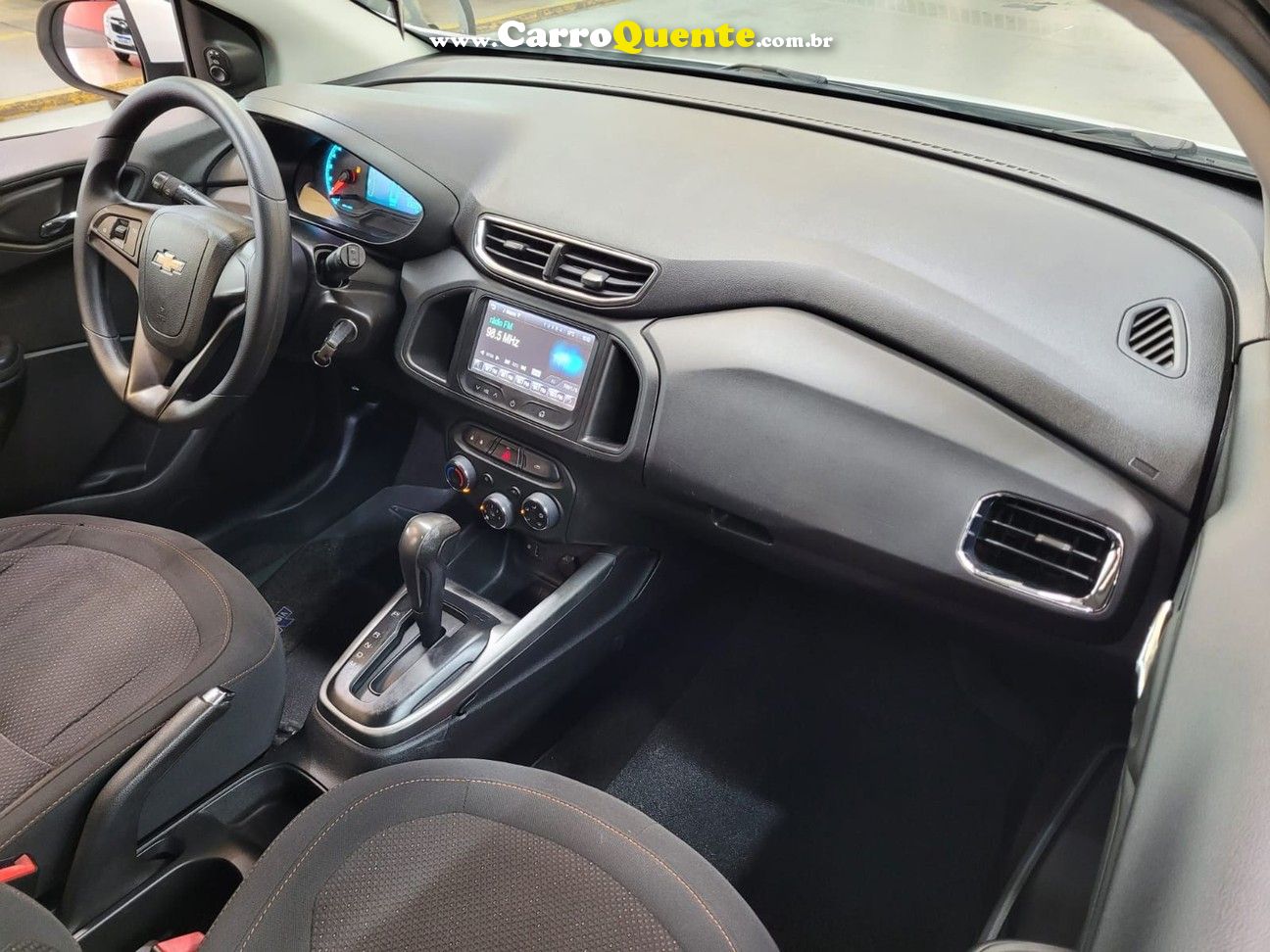 CHEVROLET ONIX 1.4 MPFI LTZ 8V AUTOMATICO + MULTIMIDIA - Loja