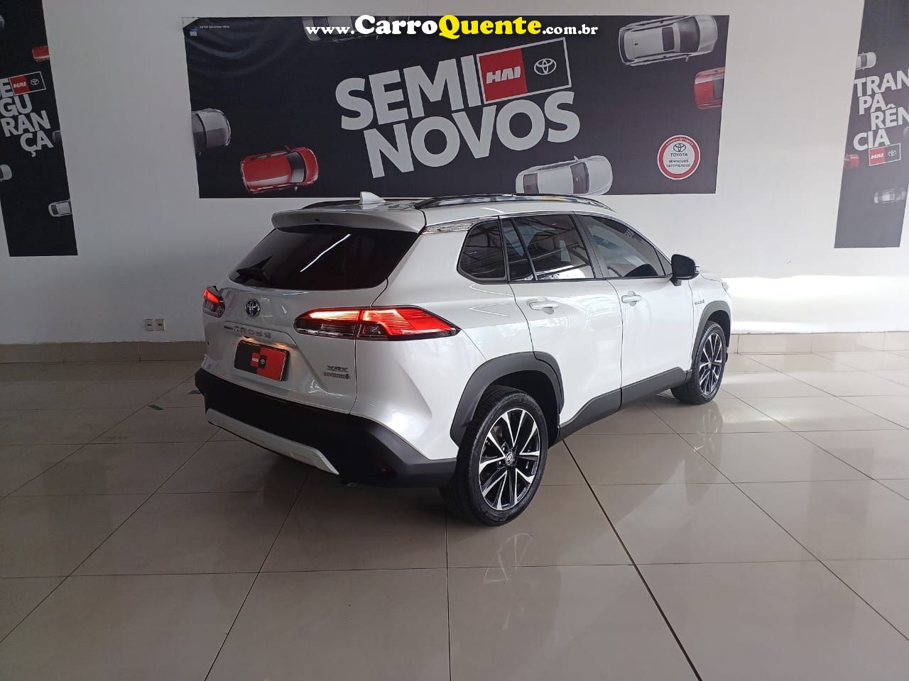 TOYOTA COROLLA CROSS 1.8 VVT-I XRX - Loja