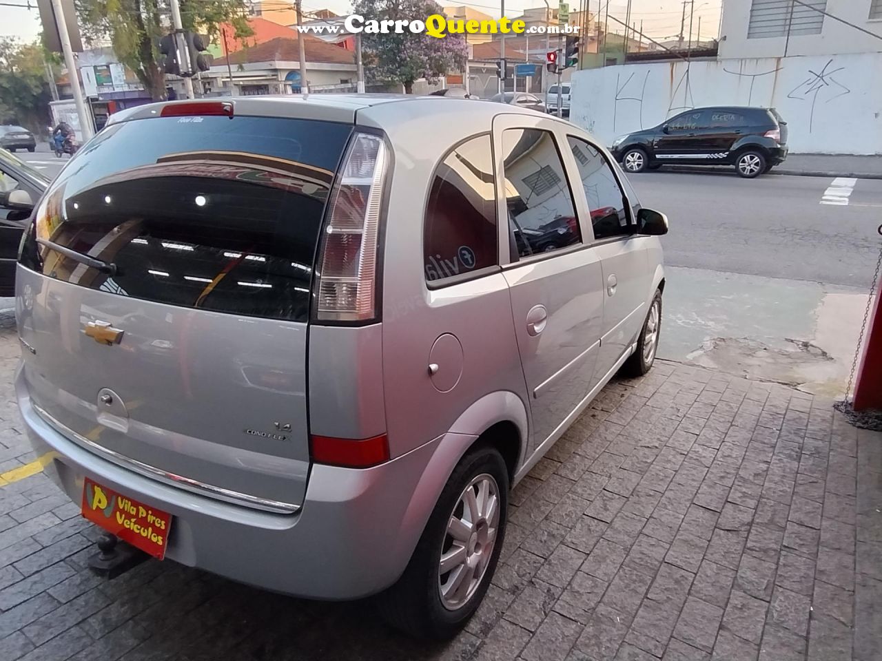 CHEVROLET   MERIVA MAXX 1.4 MPFI 8V ECONOFLEX 5P   PRATA 2012 1.4 GASOLINA - Loja