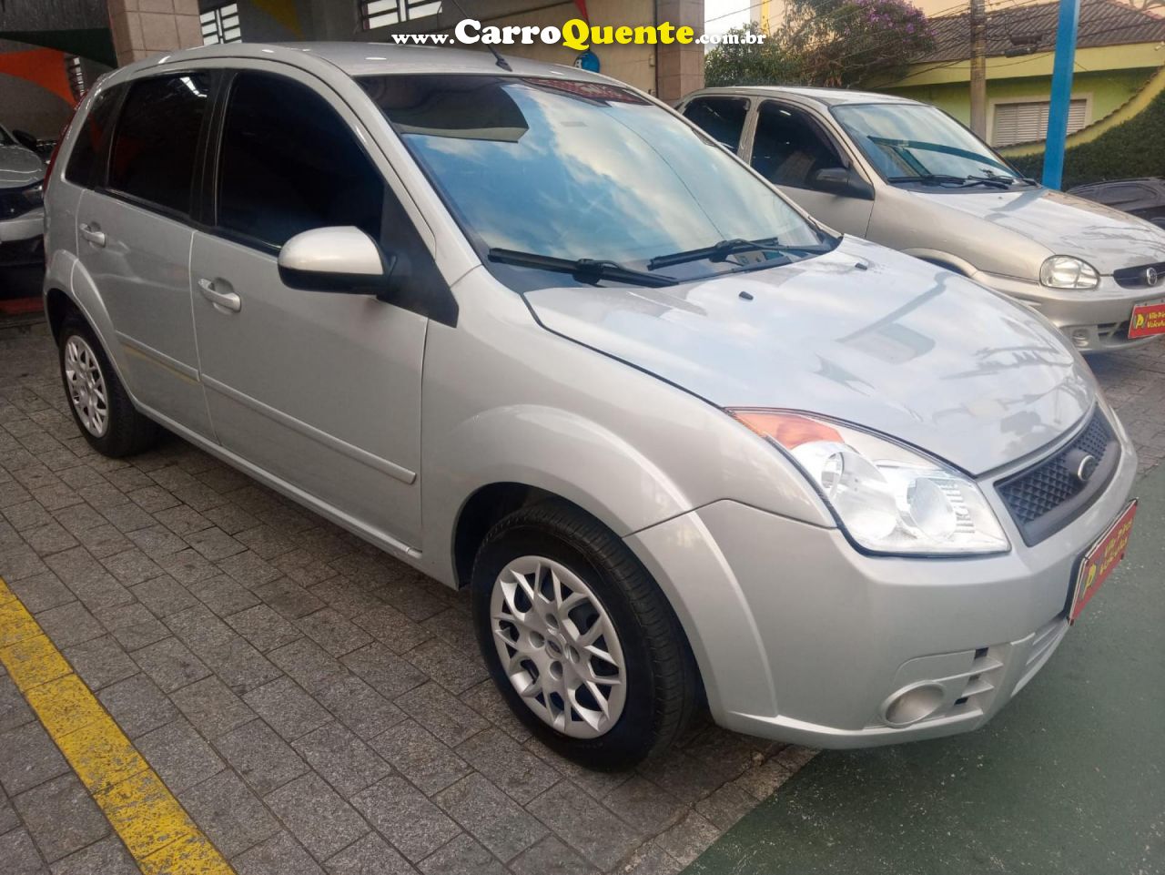 FORD   FIESTA 1.6 8V FLEXCLASS 1.6 8V FLEX 5P   PRATA 2010 1.6 FLEX - Loja