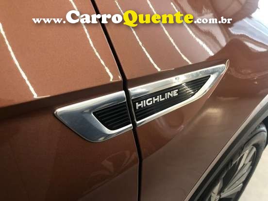 VOLKSWAGEN T-CROSS 1.4 250 TSI HIGHLINE - Loja