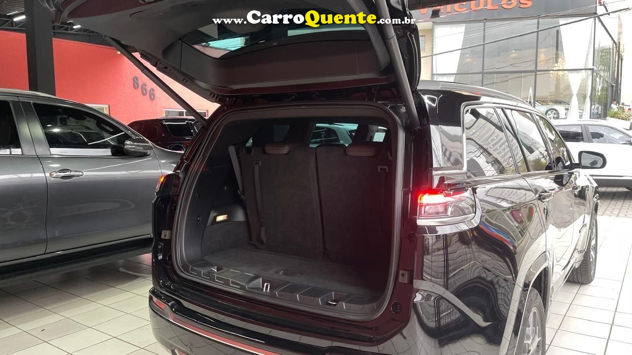 JEEP COMMANDER 1.3 T270 TURBO OVERLAND - Loja