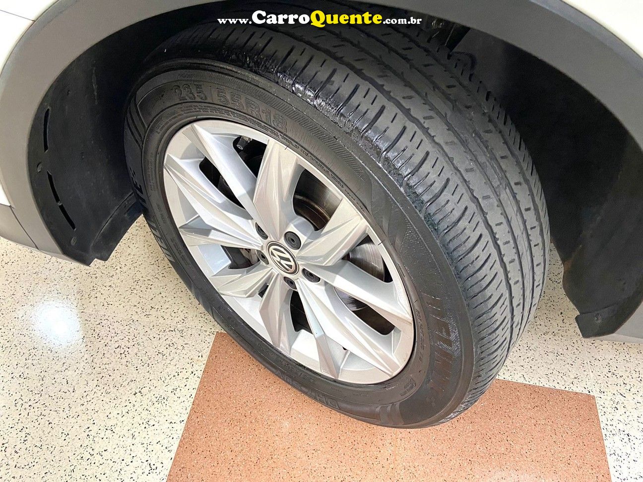 TIGUAN 1.4 250 TSI COMFORTLINE FLEX 4P AUTOMÁTICO 2019/2019 - Loja