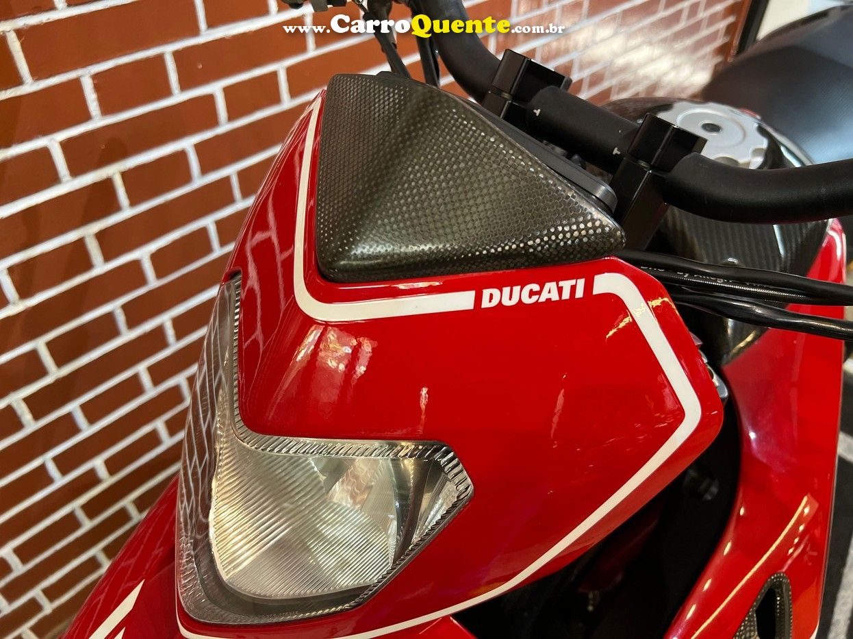 DUCATI HYPERMOTARD 1100 EVO  - Loja