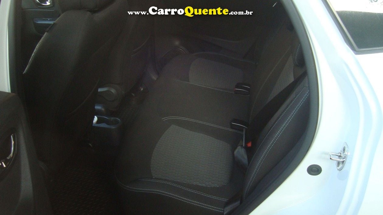 RENAULT CAPTUR 1.6 16V SCE LIFE - Loja