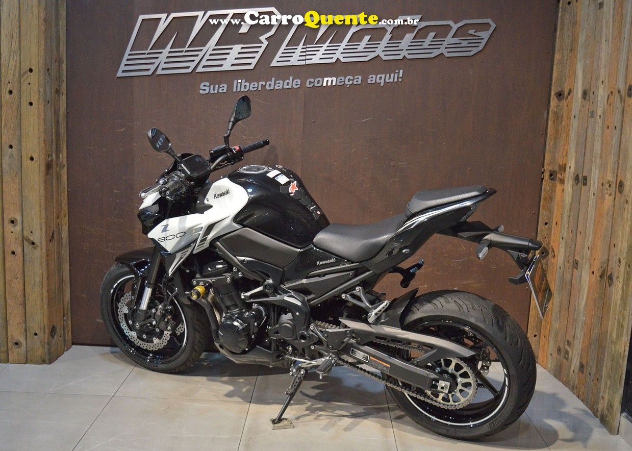 KAWASAKI Z900 - Loja