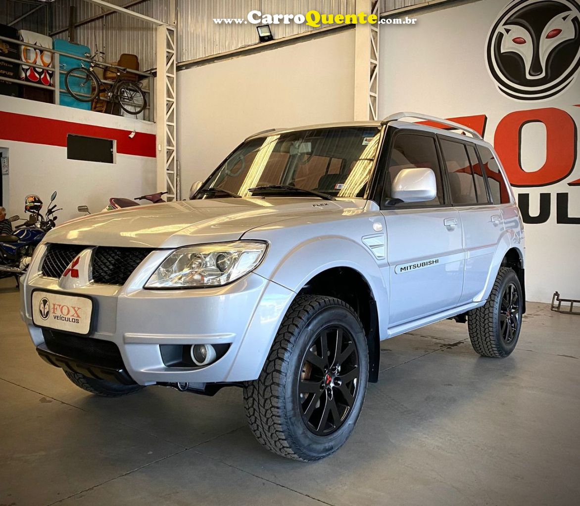 MITSUBISHI PAJERO TR4 2.0 4X4 16V - Loja