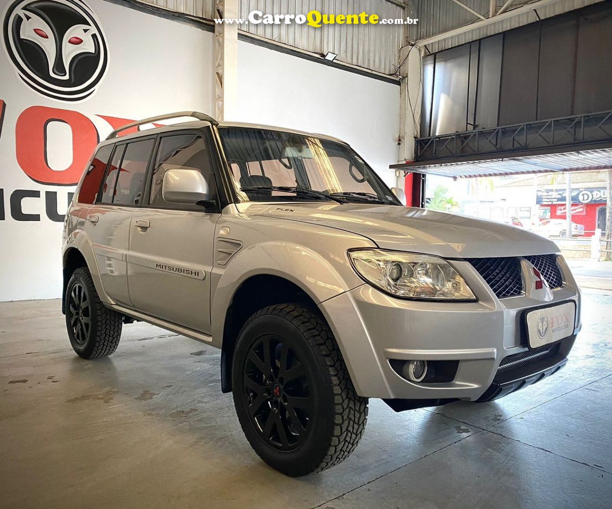 MITSUBISHI PAJERO TR4 2.0 4X4 16V - Loja