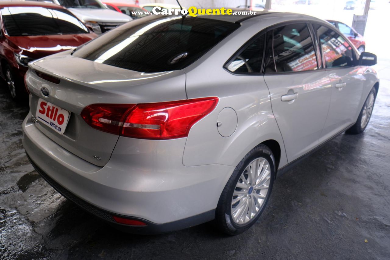 FORD   FOCUS 2.0 16VSESE PLUS FLEX 5P AUT.   PRATA 2017 2.0 FLEX - Loja