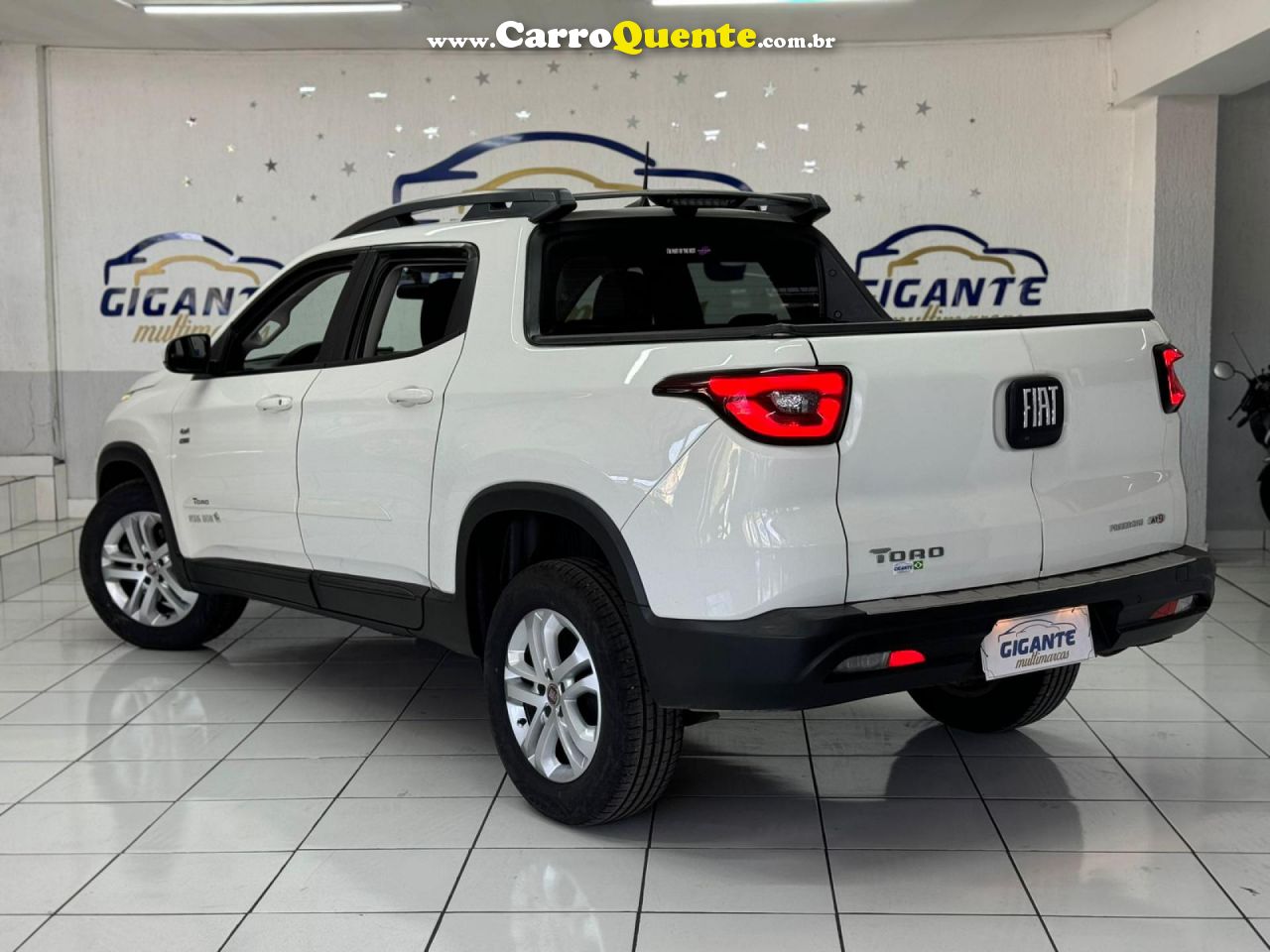 FIAT   TORO FREEDOM 2.0 16V 4X4 DIESEL AUT.   BRANCO 2019 2.0 DIESEL - Loja