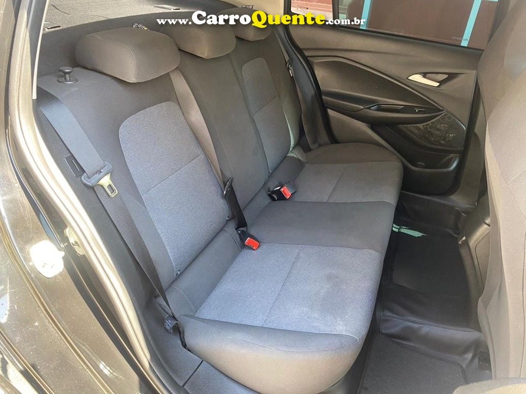 CHEVROLET ONIX 1.0 TURBO PLUS - Loja