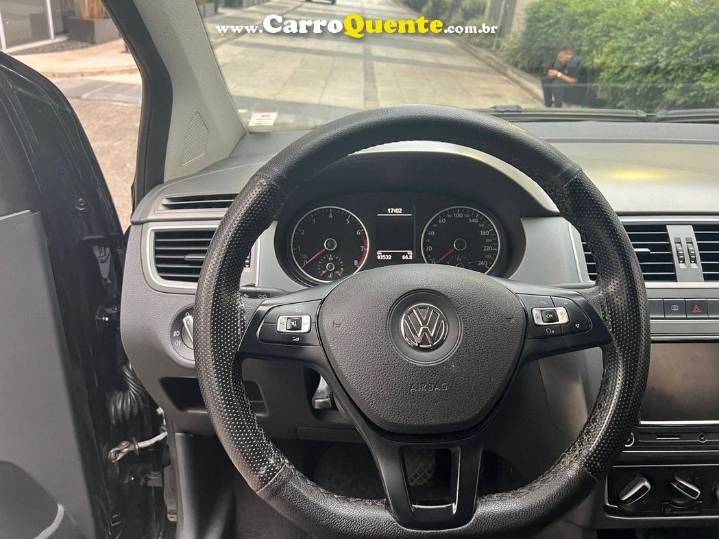 VOLKSWAGEN FOX 1.6 MSI TOTAL CONNECT - Loja