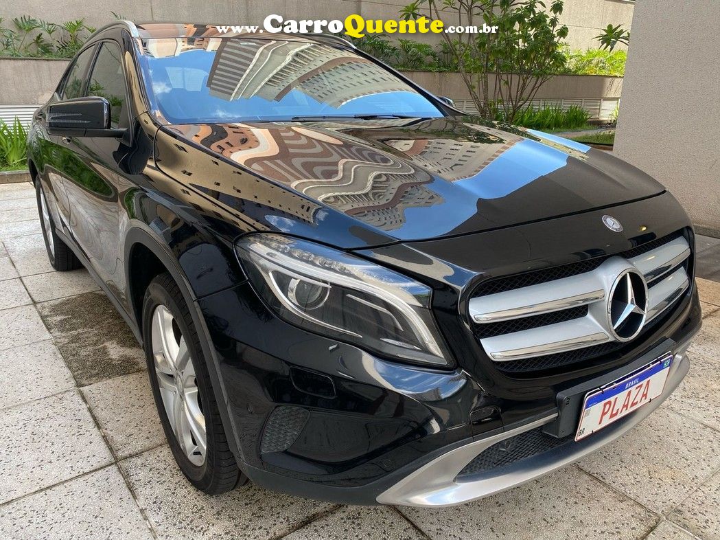 MERCEDES-BENZ GLA 200 1.6 CGI VISION BLACK EDITION 16V TURBO - Loja