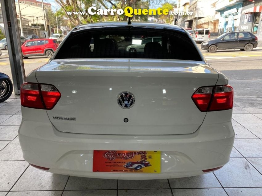 Volkswagen VOYAGE 1.0 12V MPI TOTALFLEX 4P MANUAL - Loja