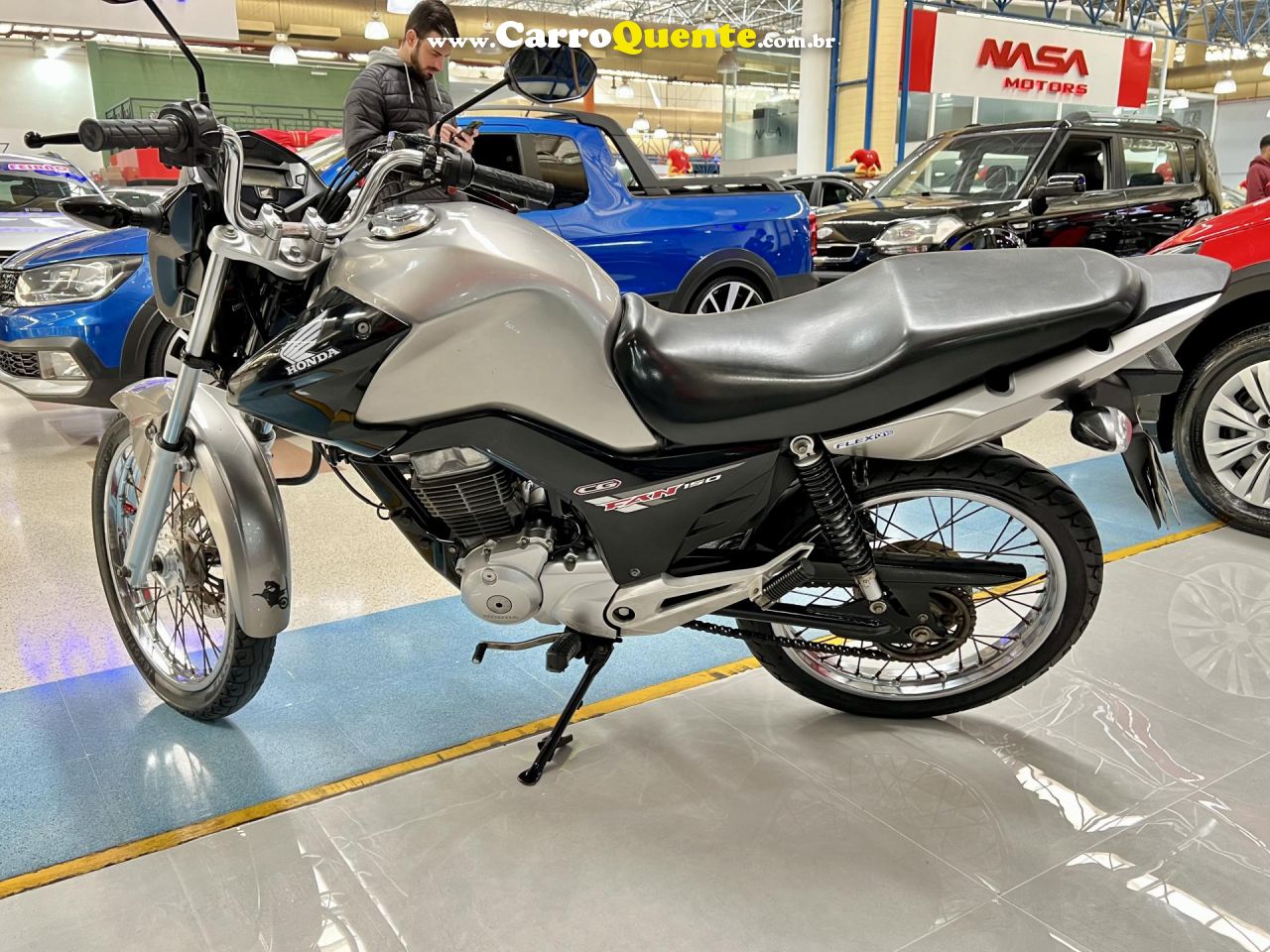 HONDA   CG 150 FAN ESDI 150 FAN ESDI FLEX   PRATA 2015 150 GASOLINA - Loja