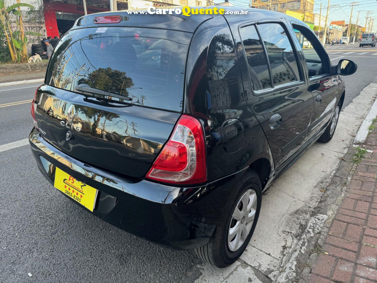 RENAULT   CLIO RNALIZÉEXPR.1.0 HI-POWER 16V 5P   PRETO 2014 1.0 FLEX - Loja