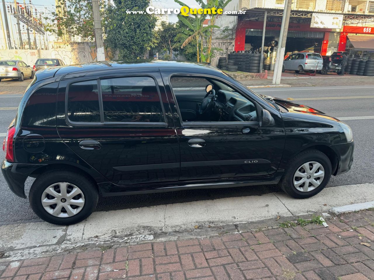 RENAULT   CLIO RNALIZÉEXPR.1.0 HI-POWER 16V 5P   PRETO 2014 1.0 FLEX - Loja