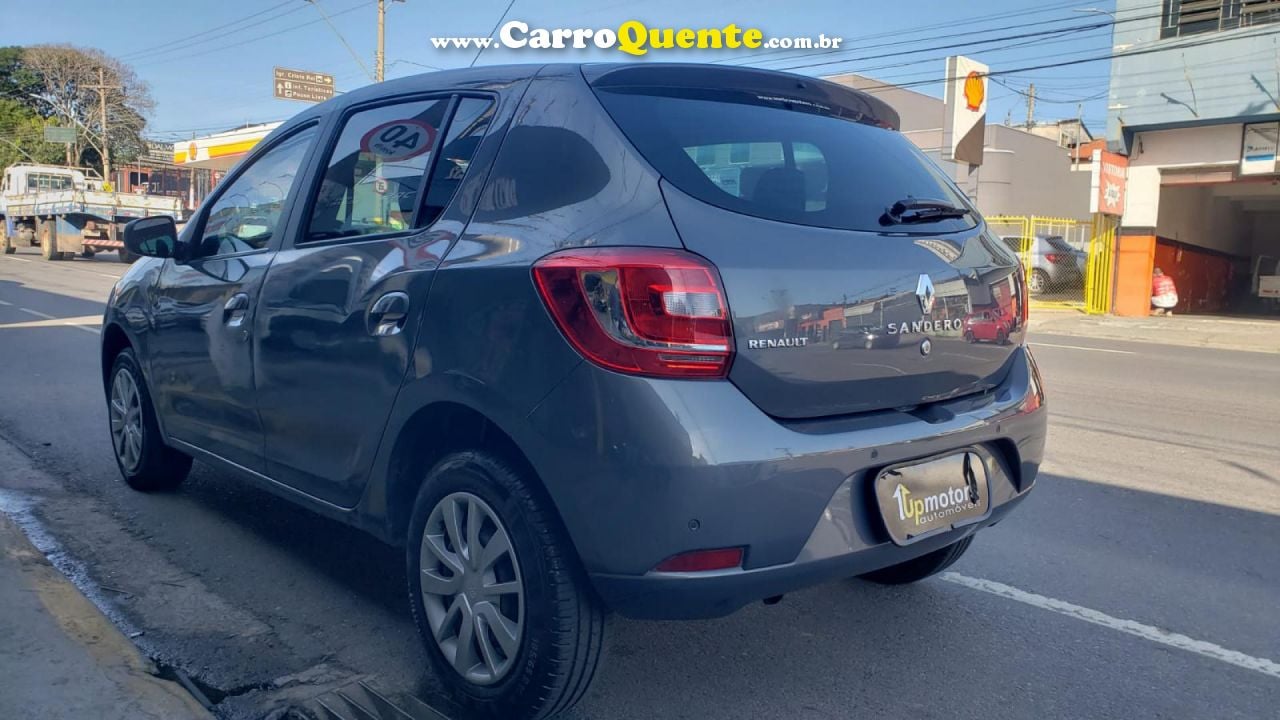 RENAULT   SANDERO EXPRESSION HI-POWER 1.6 8V 5P   CINZA 2017 1.6 FLEX - Loja