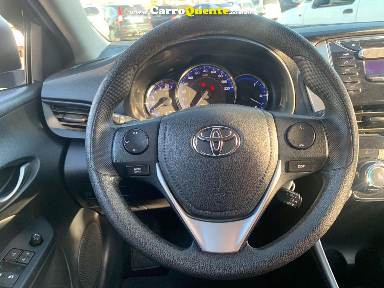 TOYOTA   YARIS XL SEDAN 1.5 FLEX 16V 4P AUT.   AZUL 2019 1.5 FLEX - Loja