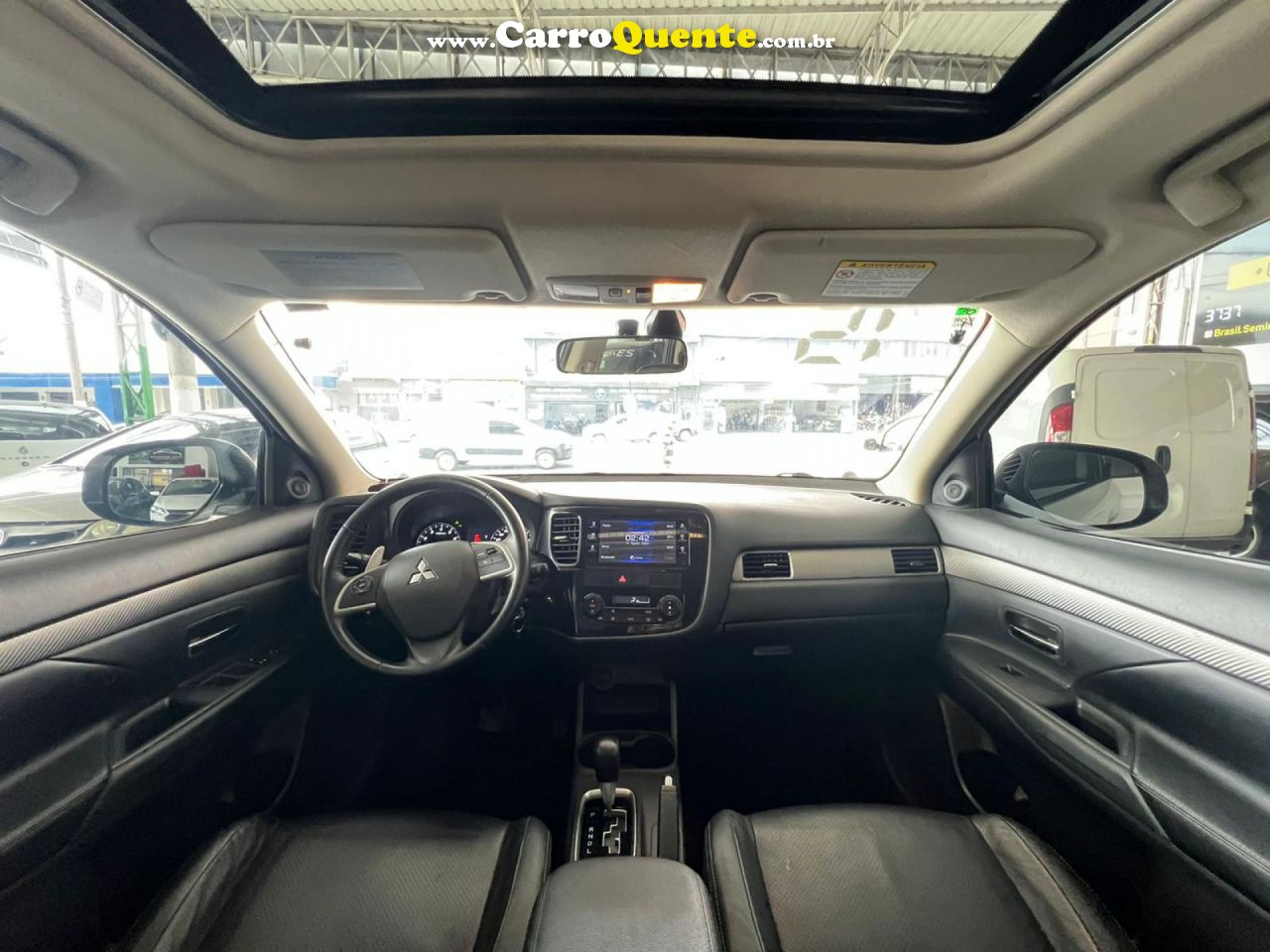 MITSUBISHI   OUTLANDER 2.0 16V 160CV AUT.   BRANCO 2015 2.0 GASOLINA - Loja