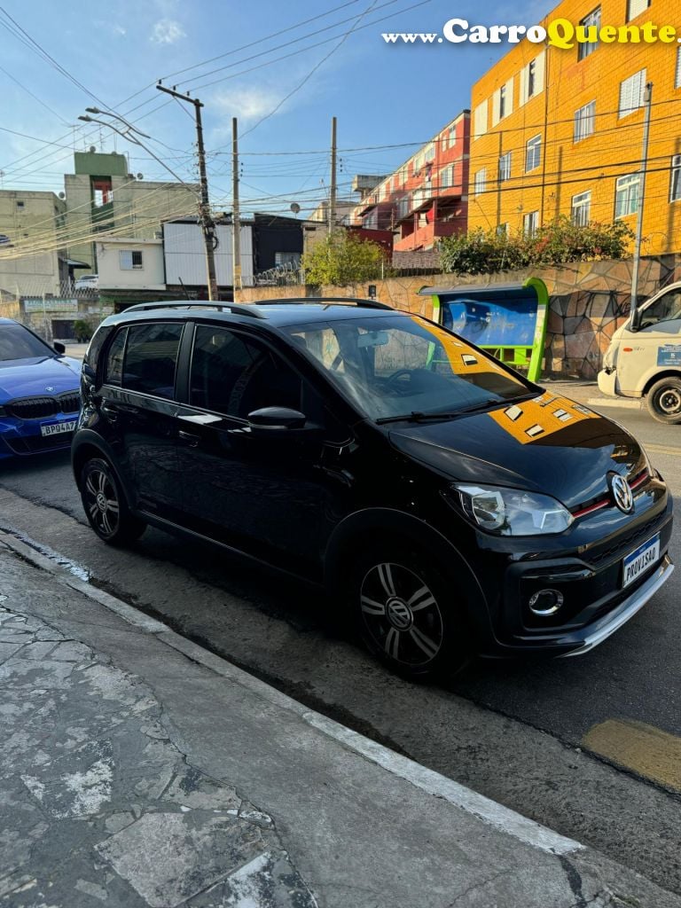 VOLKSWAGEN   UP! XTREME 1.0 TSI TOTAL FLEX 12V 5P   PRETO 2020 1.0 FLEX - Loja