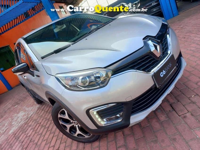 Renault CAPTUR 1.6 16V SCE FLEX INTENSE X-TRONIC - Loja