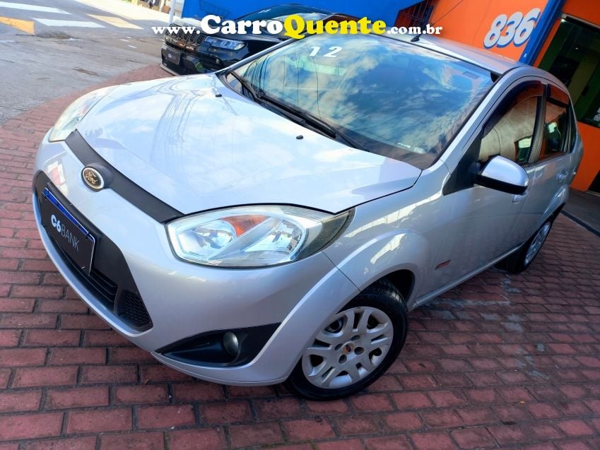 Ford FIESTA 1.6 ROCAM SEDAN 8V FLEX 4P MANUAL - Loja