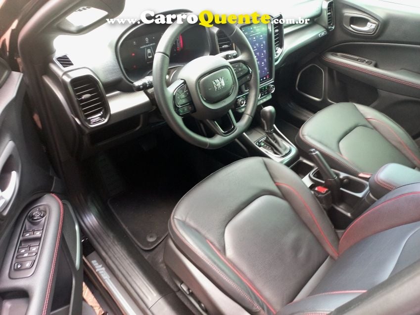 Fiat TORO 2.0 16V TURBO DIESEL ULTRA 4WD AT9 - Loja