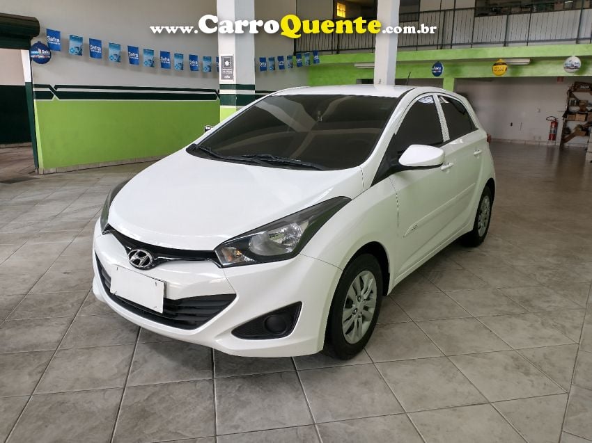 Hyundai HB20 1.0 COMFORT 12V FLEX 4P MANUAL - Loja