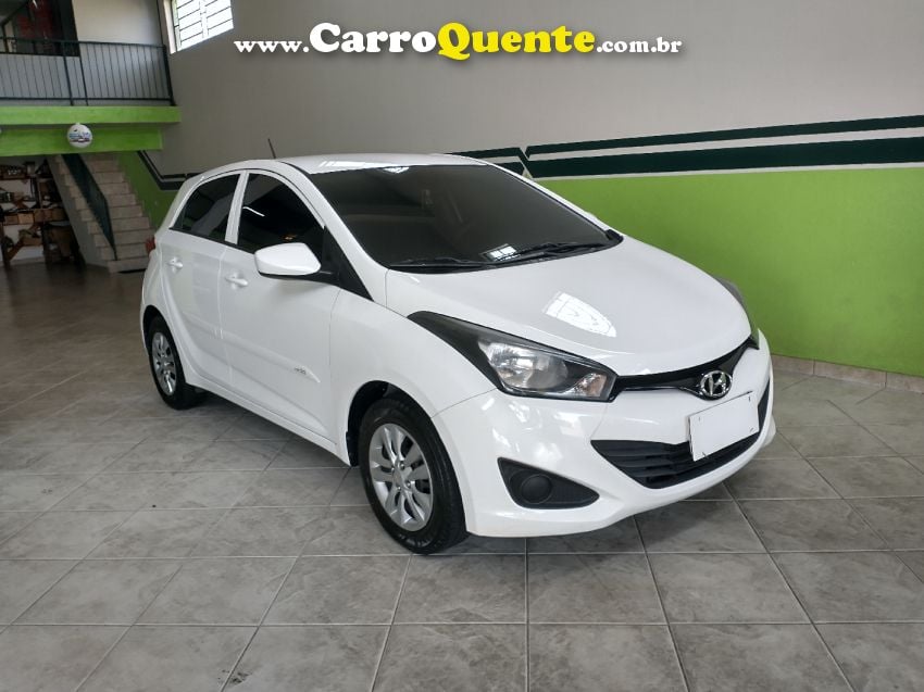 Hyundai HB20 1.0 COMFORT 12V FLEX 4P MANUAL - Loja