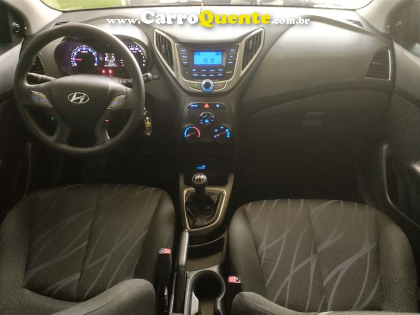 Hyundai HB20 1.0 COMFORT 12V FLEX 4P MANUAL - Loja