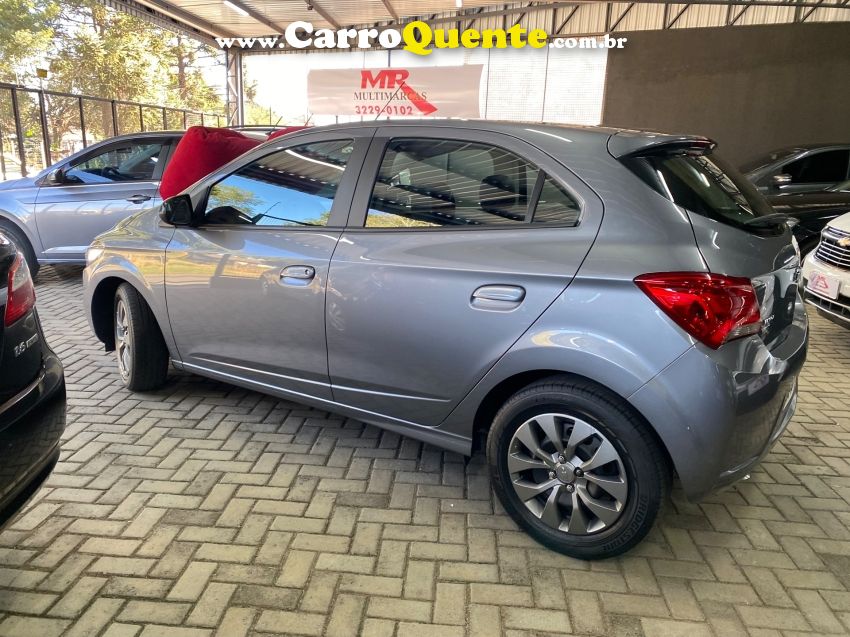 Chevrolet ONIX 1.0 MPFI JOY 8V FLEX 4P MANUAL - Loja