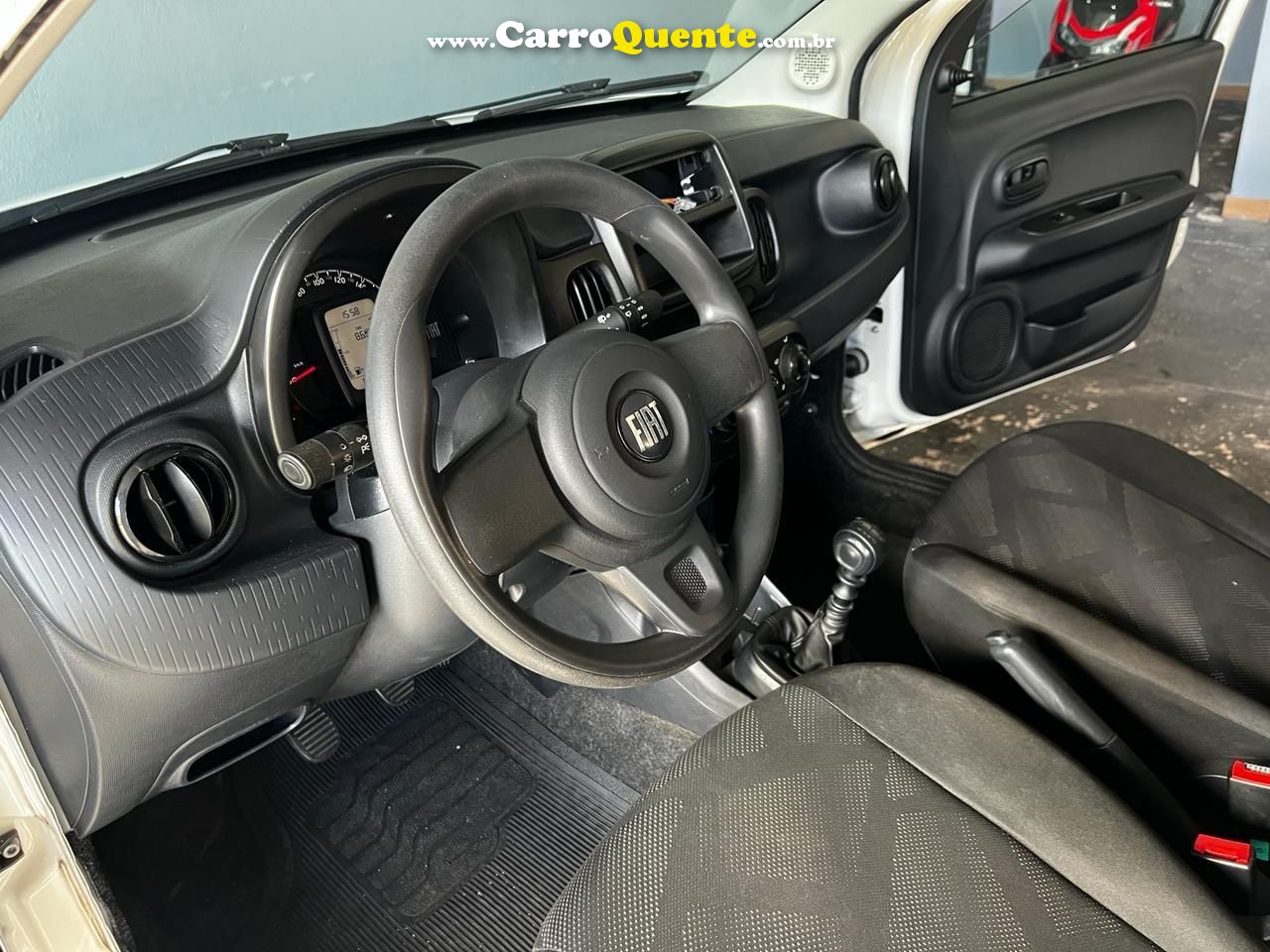 FIAT MOBI 1.0 8V EVO LIKE. - Loja